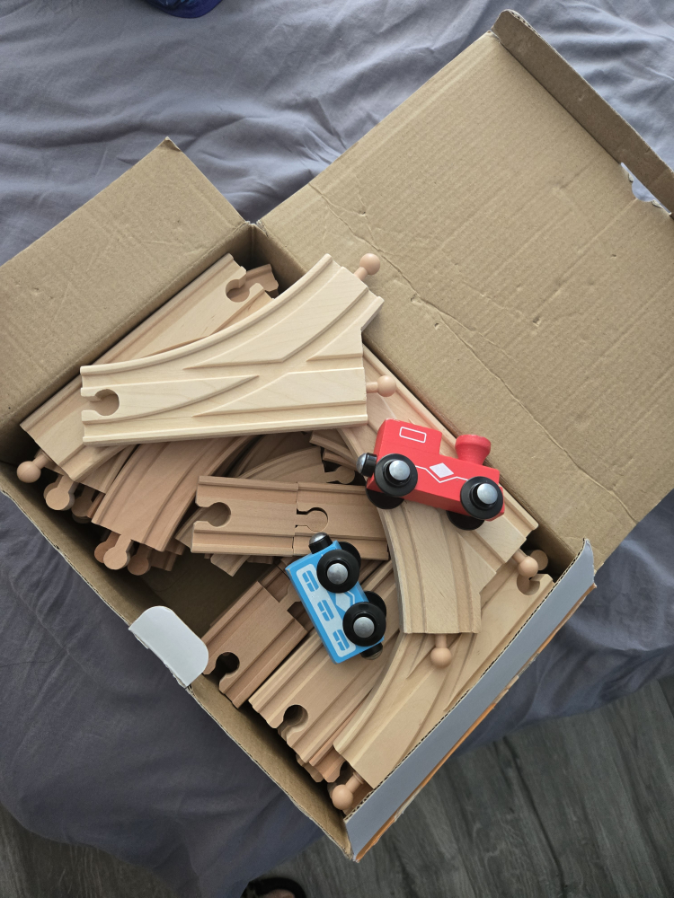 Play22 Wooden Railway Set - 52 Pieces - photo 3