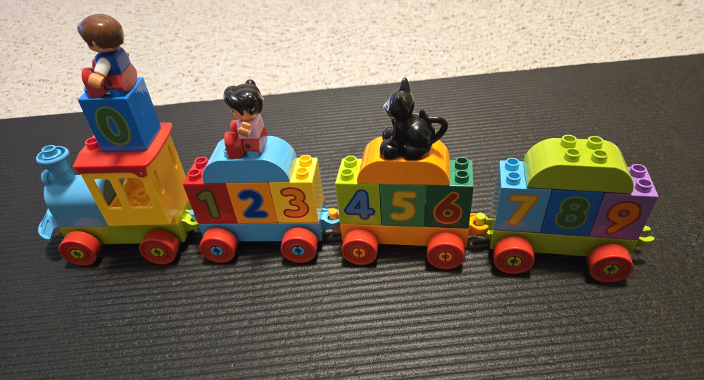 lego duplo block train - photo 2