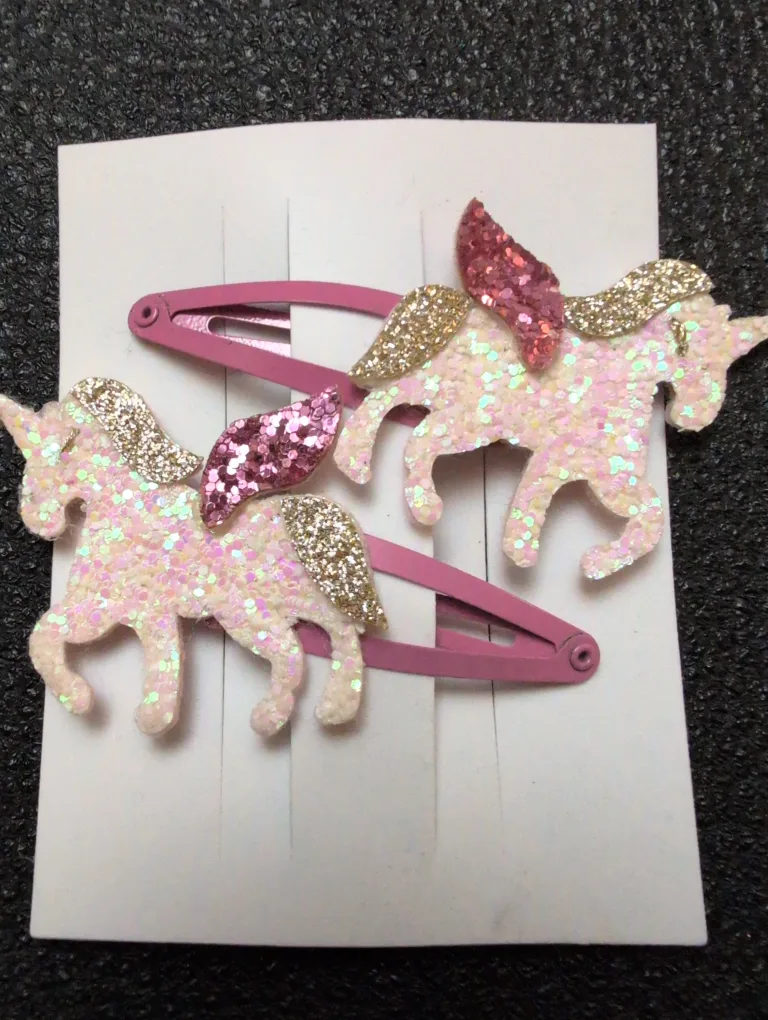 Glitter Unicorn and Bow Hair Clips #Freecycle 💚 image indicator(2)