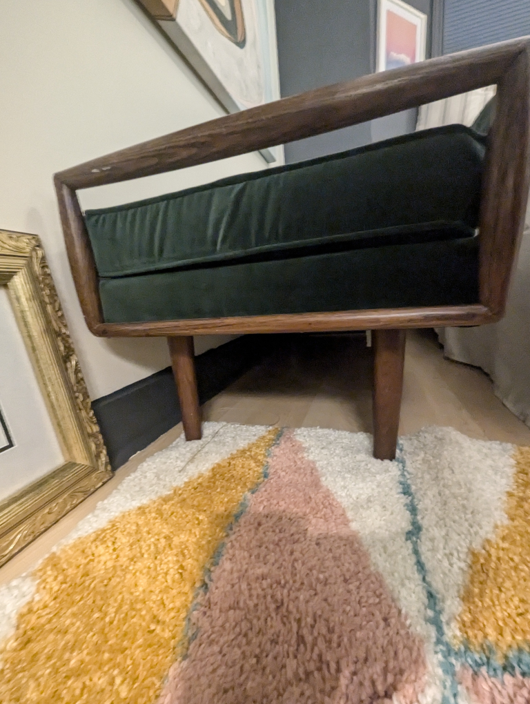 **** price drop*****Mid-Century Modern Velvet Bench - photo 2