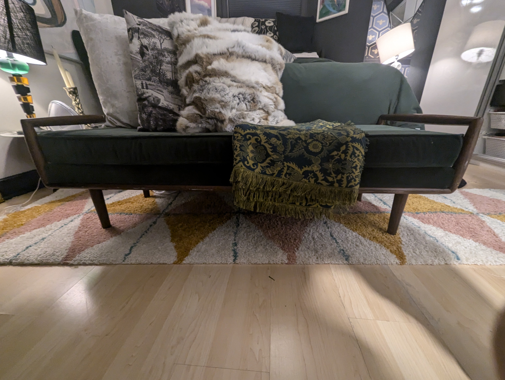**** price drop*****Mid-Century Modern Velvet Bench
