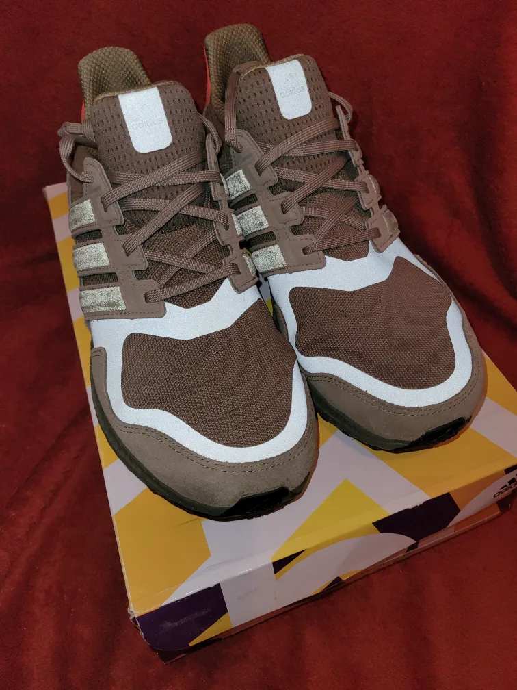 Adidas Ultraboost DNA Olive Green Suede Sneakers image indicator(2)