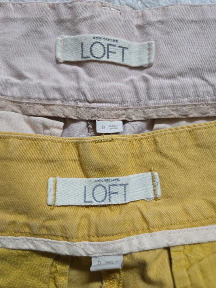 Four pairs of women's shorts bundle image indicator(4)