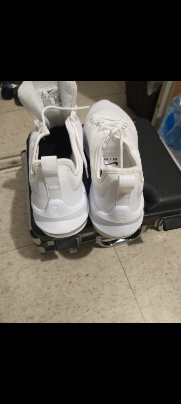 Nike Air Max Axis Women's Running Shoes - Size 7.5 - photo 3