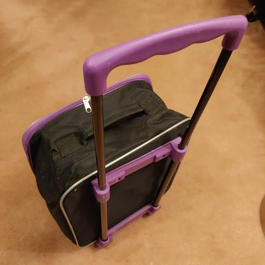 Disney Hannah Montana Carry-On Suitcase image indicator(3)