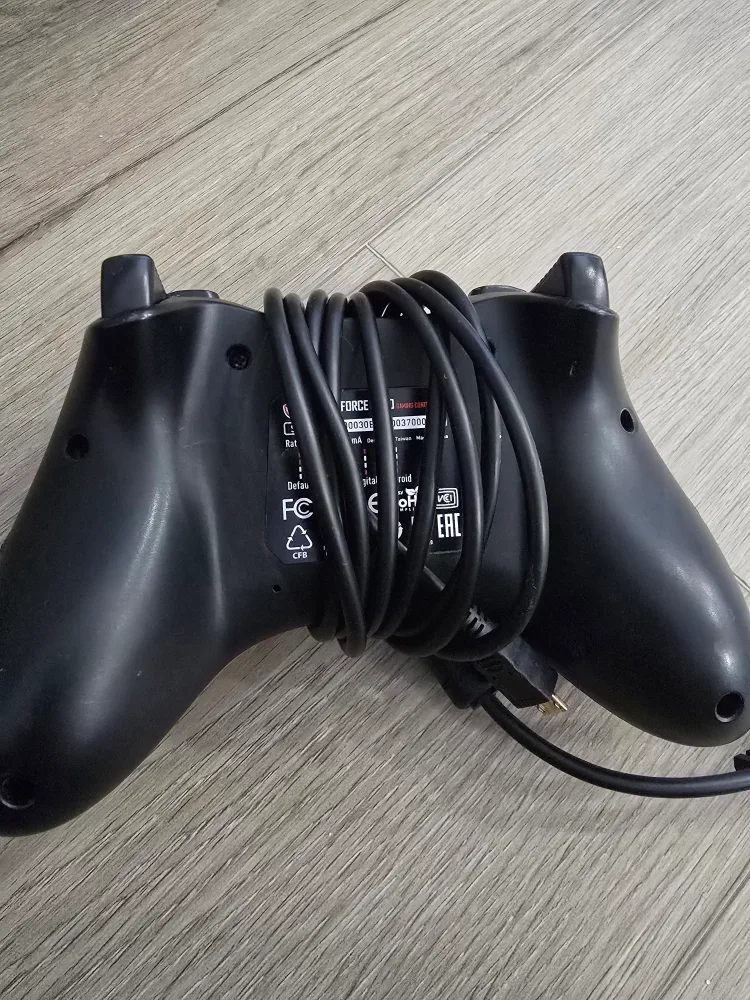 MSI Force GC20 Gaming Controller image indicator(3)