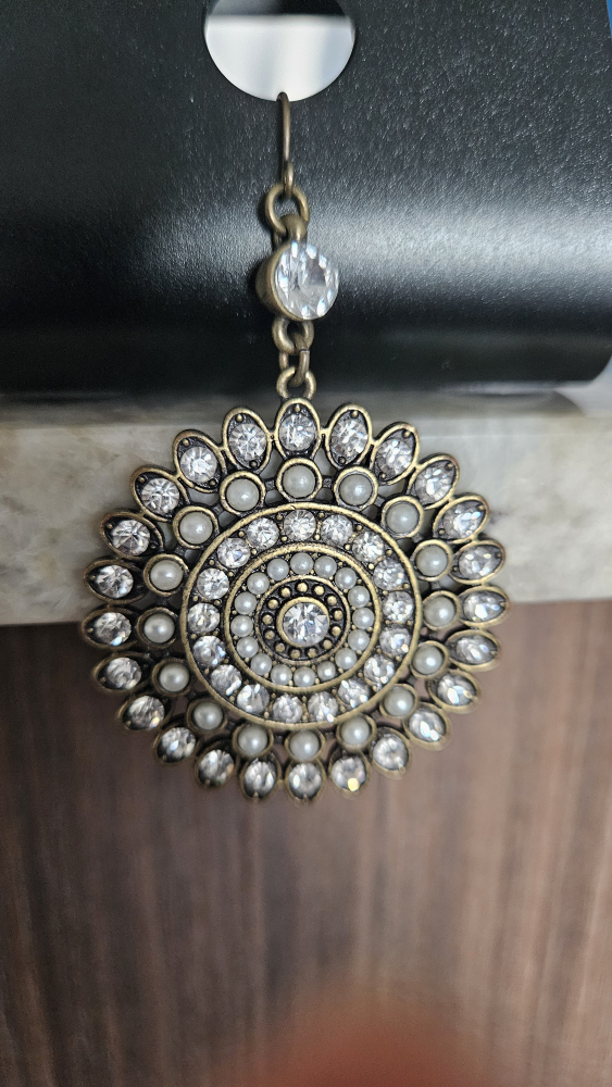 Crystal and Pearl Dangle Earrings - photo 2