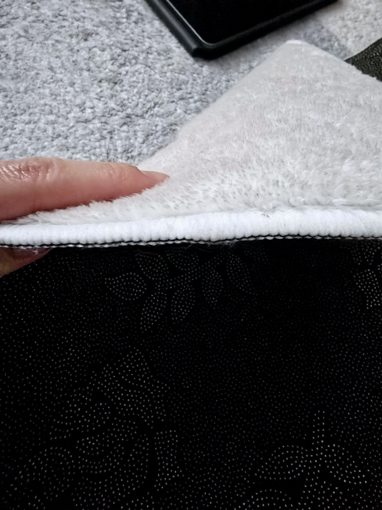 Machine washable large area rug - photo 3