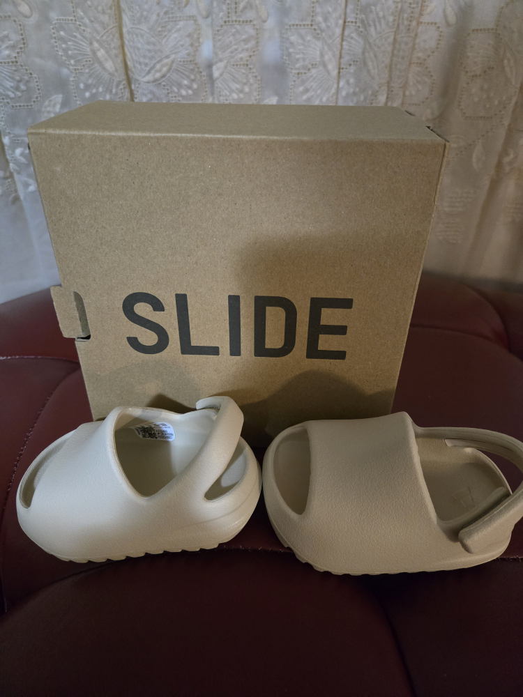 Yeezy Slide Infant Size 3k - photo 2