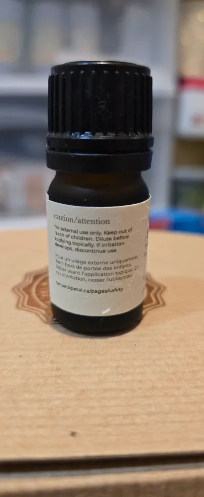 Fern & Petal Nutmeg Essential Oil - 5ml image indicator(3)