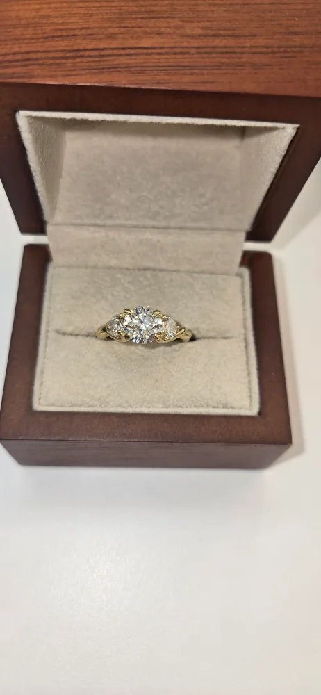 2.1ct Natural Diamond Ring image indicator(2)