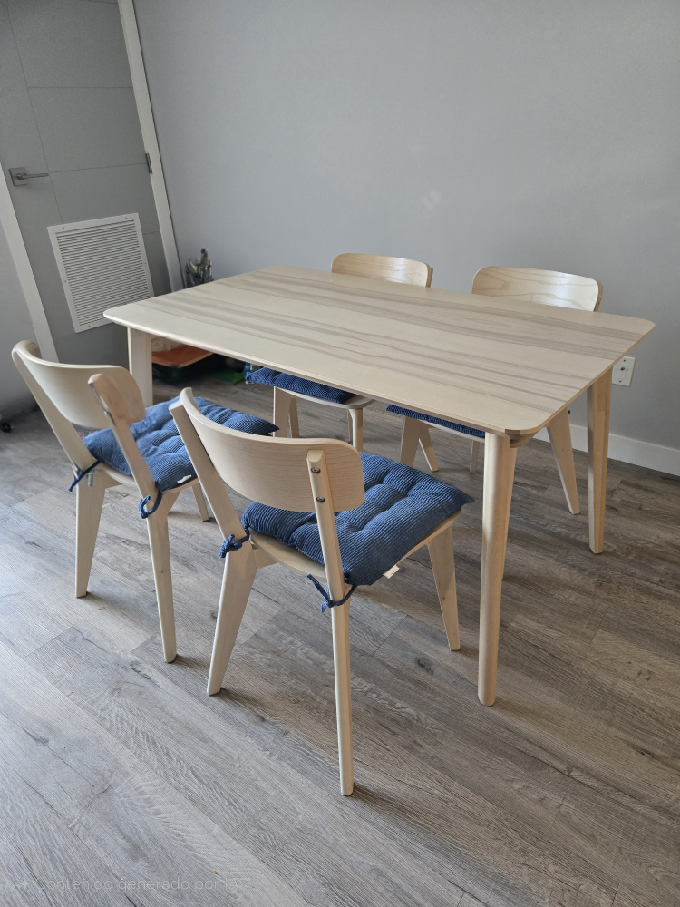 Dining Table Set with Four Chairs and Cushions