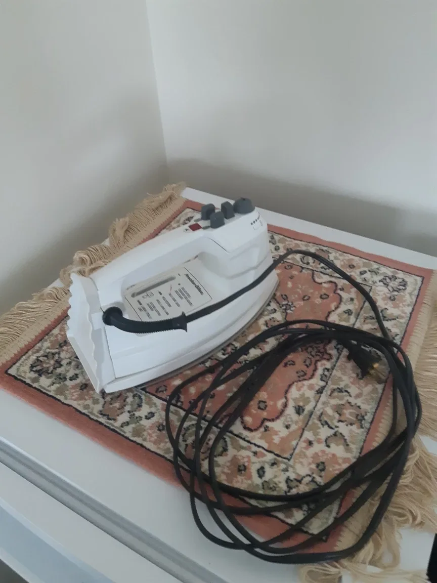 Proctor Silex Steam/Dry Iron thumbnail