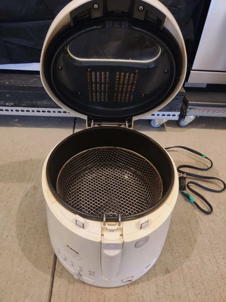 T-Fal Maxi-Fry Deep Fryer image indicator(3)