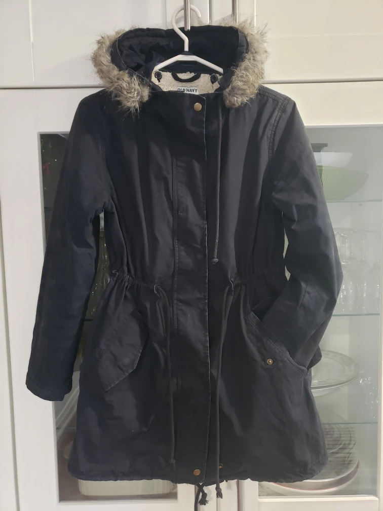 Old Navy Black Parka with Faux Fur Hood - Size M/M - photo 2