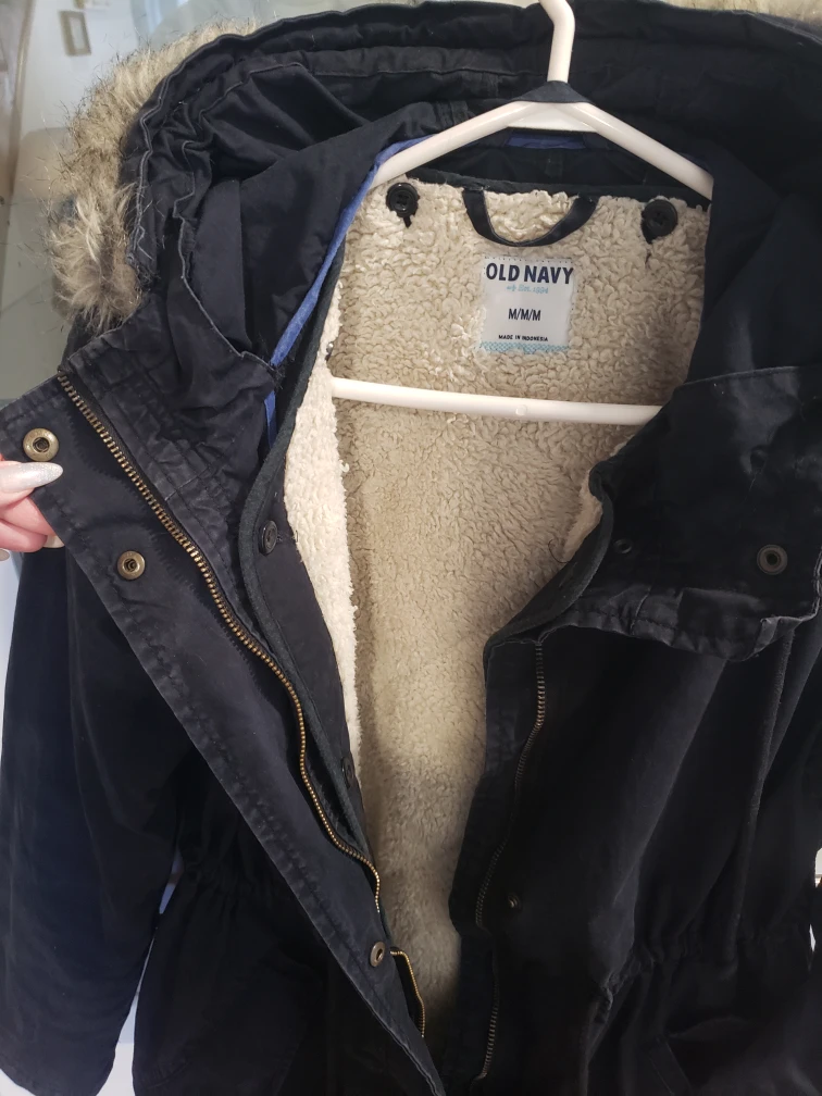 Old Navy Black Parka with Faux Fur Hood - Size M/M - photo 5