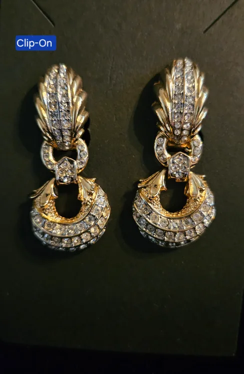 Vintage Bridal Earrings 👰‍♀ image indicator(3)