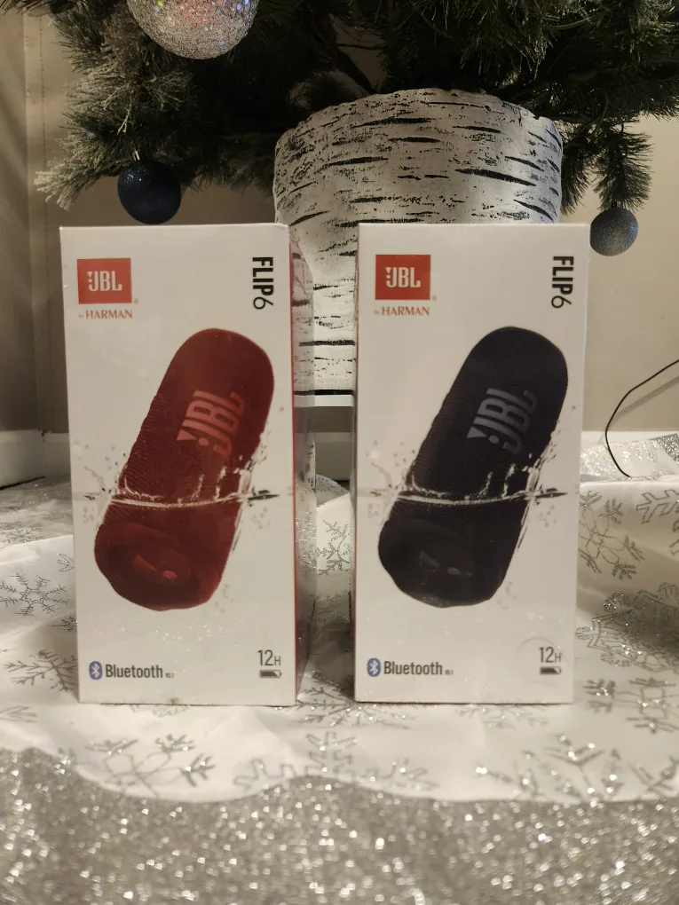 JBL Flip 6 Portable Bluetooth Speaker (2-pack) - Red and Black thumbnail