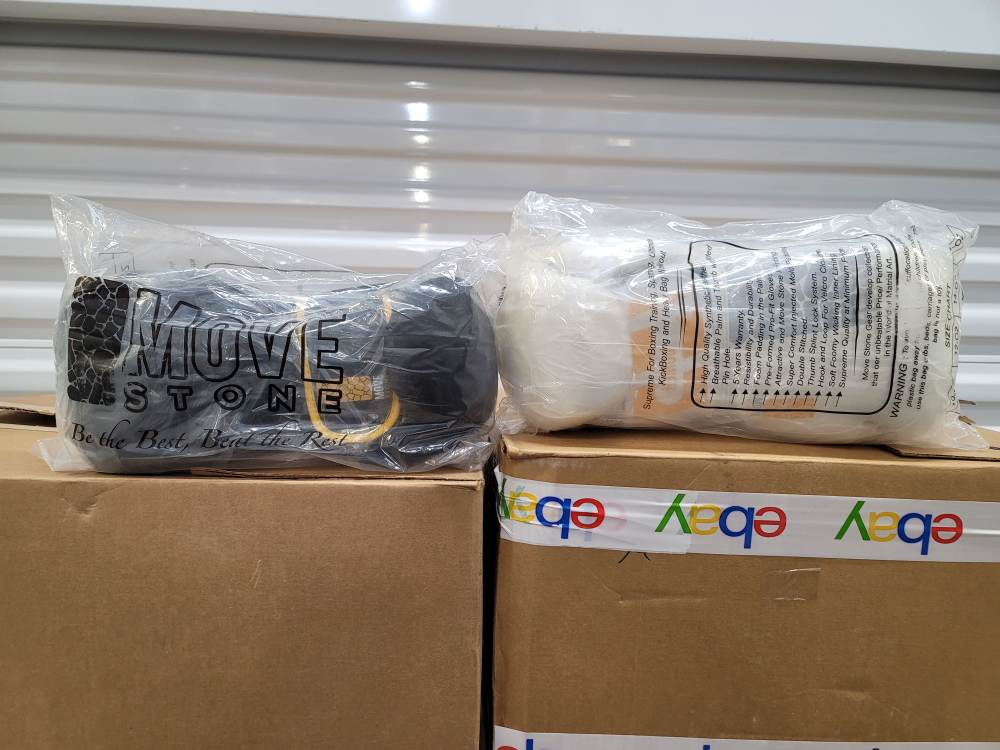 MoveStone 100x Boxing MMA Gloves & 200+ Wraps - photo 2