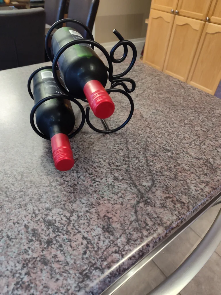 Metal Wine Rack/Holder image indicator(5)