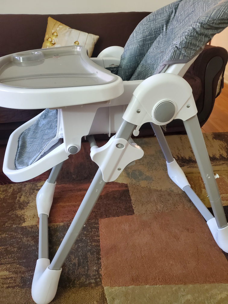 High Chair with Tray - Gray