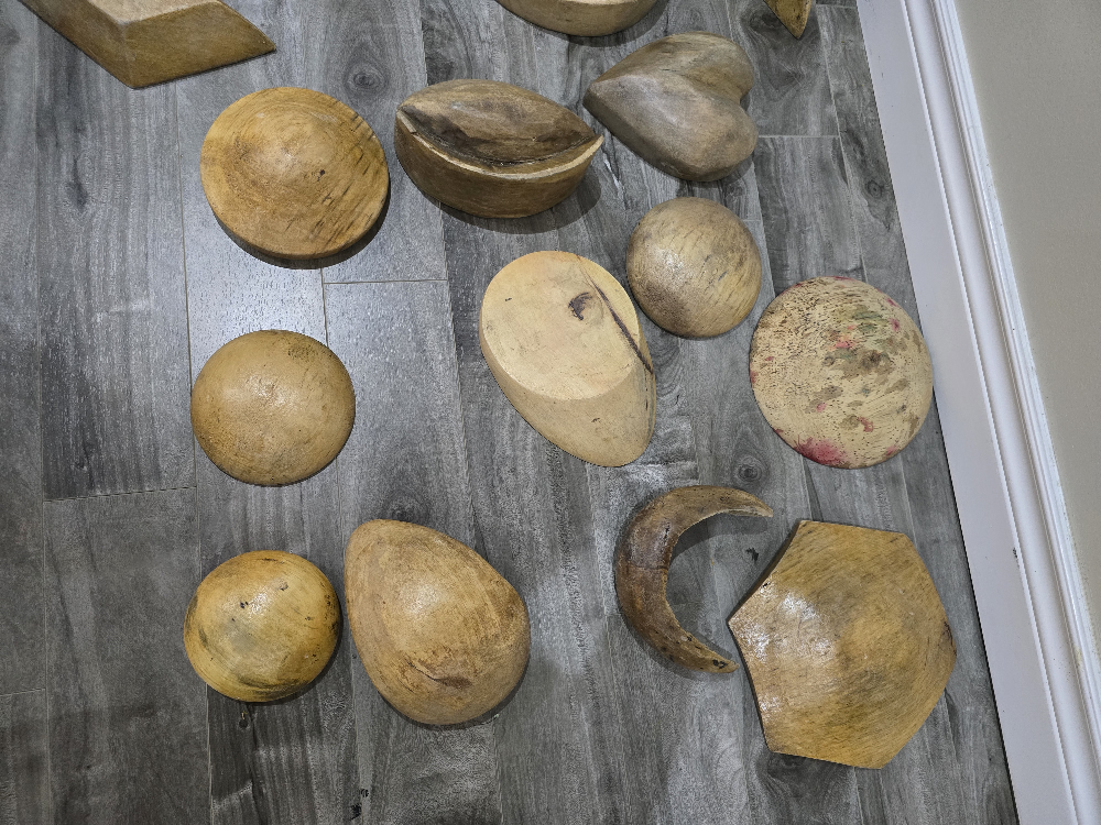 Vintage Millinery Hat Blocks - photo 4