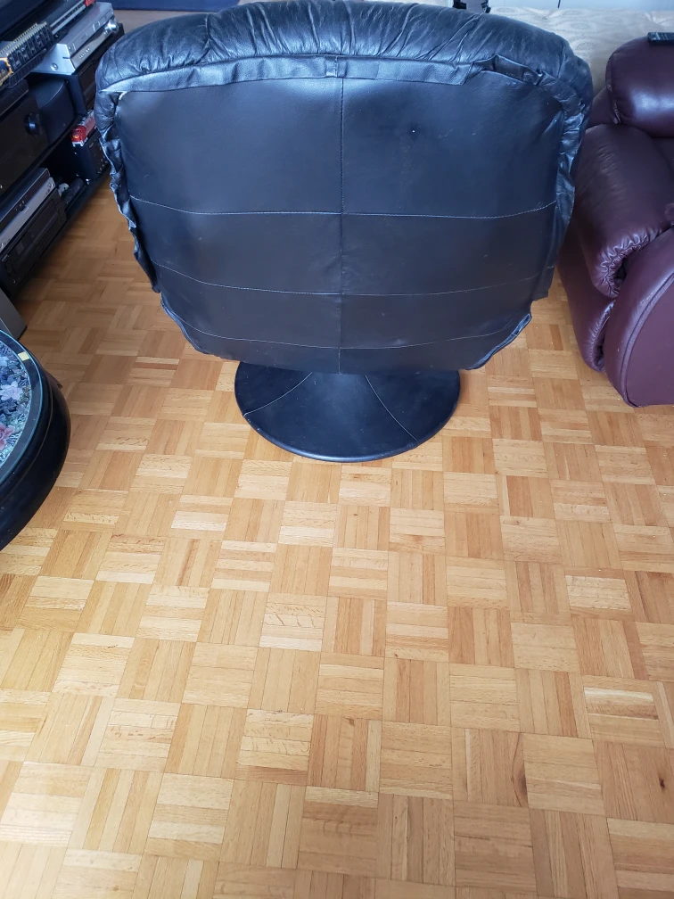 Black  pedestal Leather Swivel - photo 3