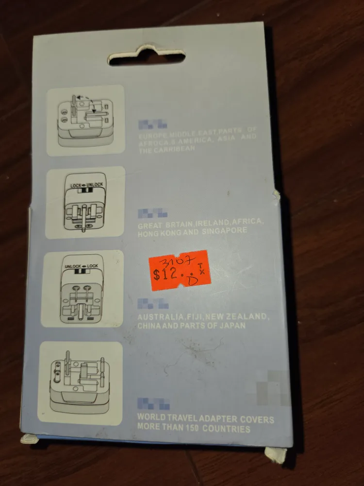 International Travel Adaptor - All-in-One image indicator(2)