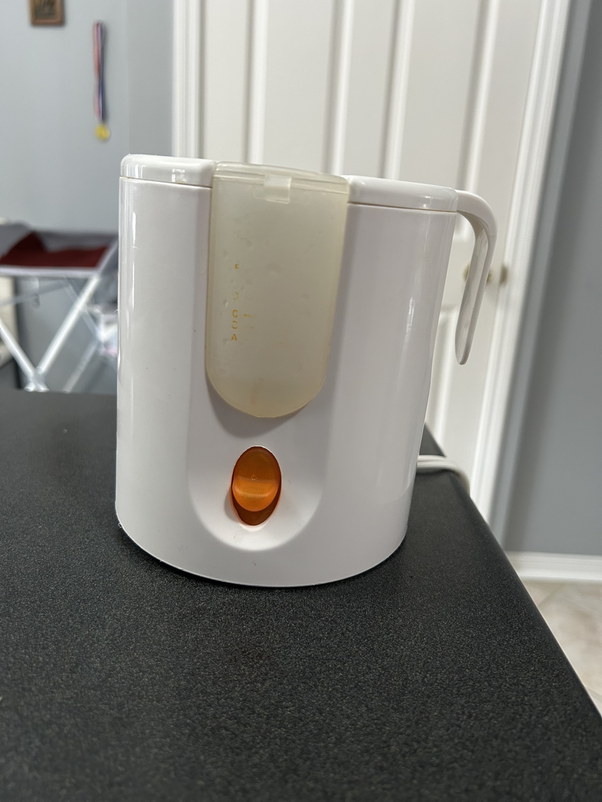 Baby bottle warmer