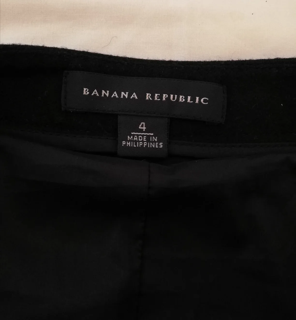Banana Republic black wool blend A-line skirt S-M image indicator(7)