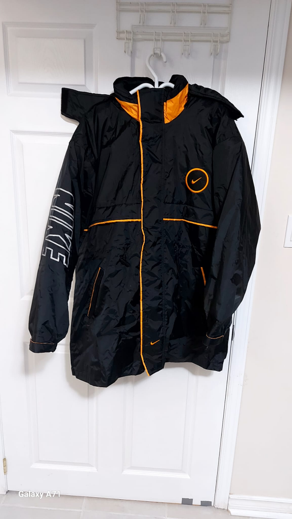 Vintage Nike Winter Jacket - Black and Orange - photo 4
