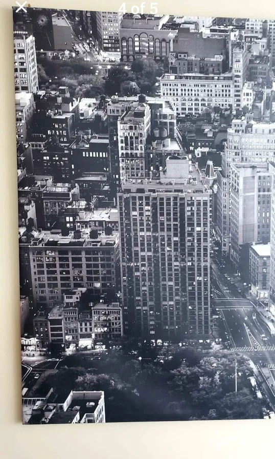 Giant Cityscape Canvas Wall Art image indicator(2)