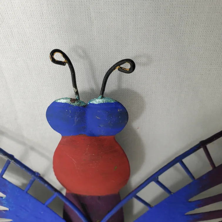 Metal Butterfly Wall Hook set of 2 image indicator(4)