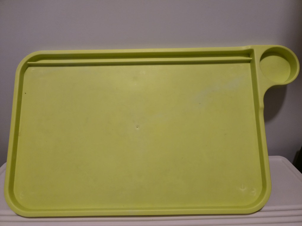 Green Fodable Table