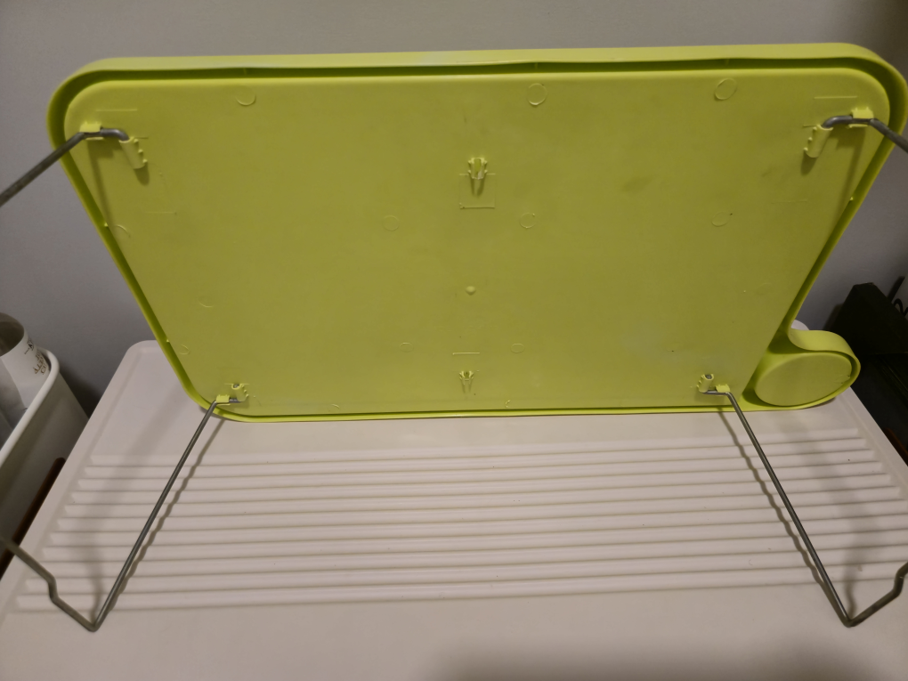 Green Fodable Table - photo 3
