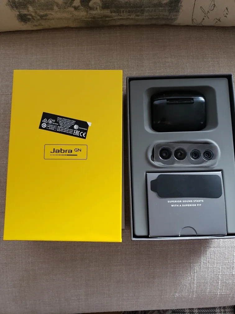 Jabra Elite 65t True Wireless Earbuds image indicator(2)