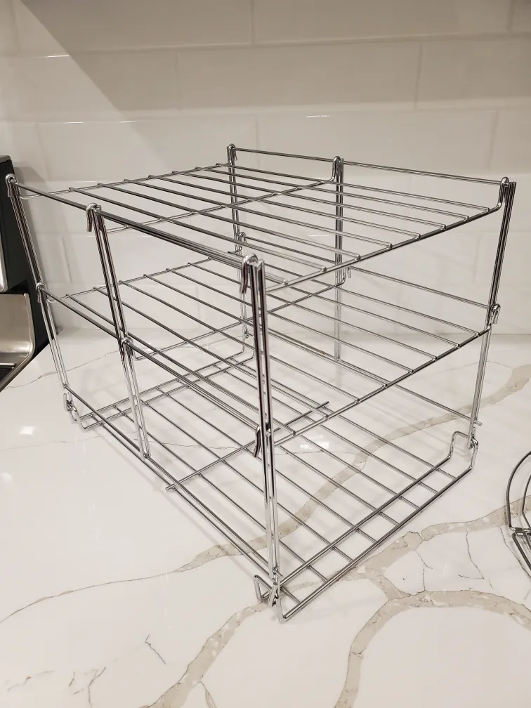 Set of 3 Chrome Wire Cooling Racks image indicator(2)