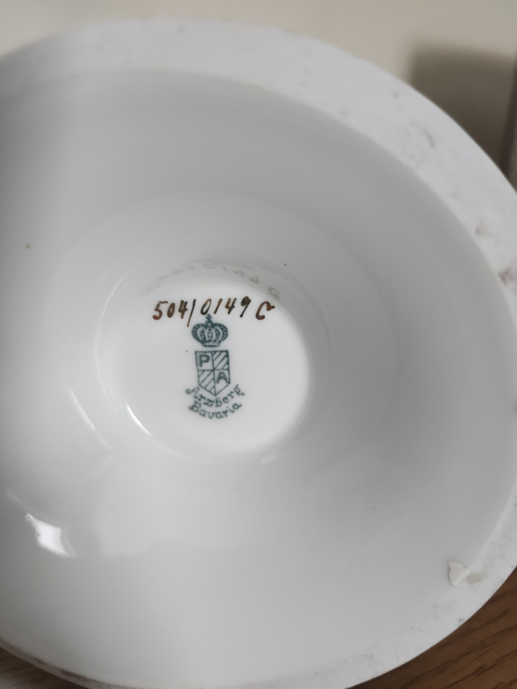 Vintage  Dominion of Canada  Porcelain Vase - photo 3
