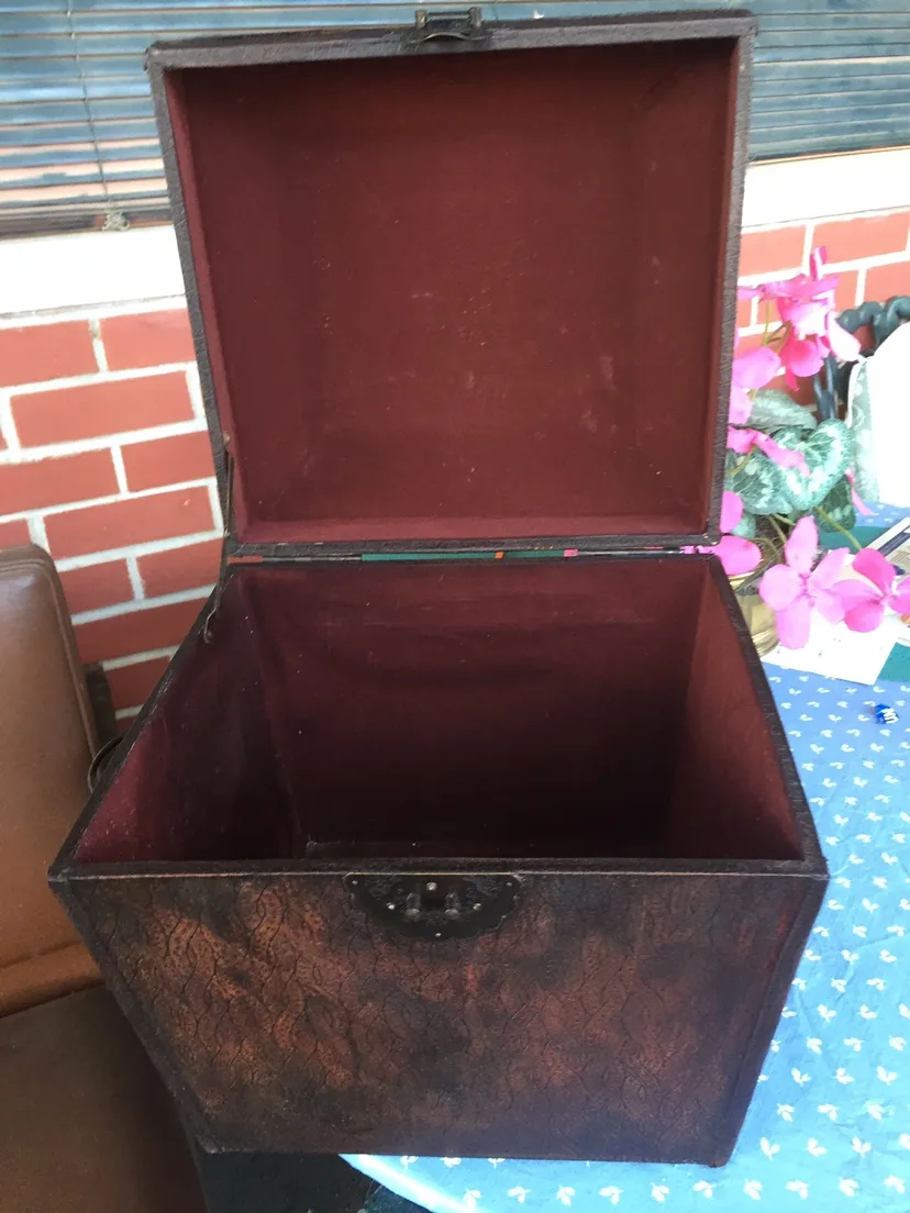 Beautiful Wood Vintage Cutlery Box image indicator(2)