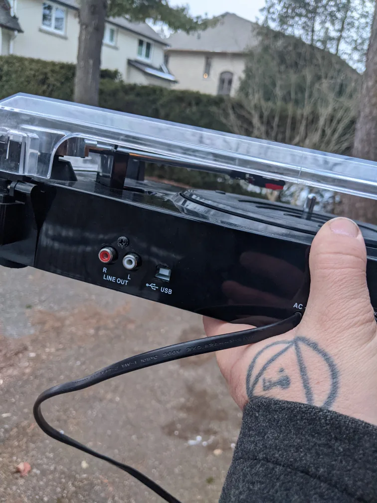 Portable Record Player with USB and Line Out image indicator(2)