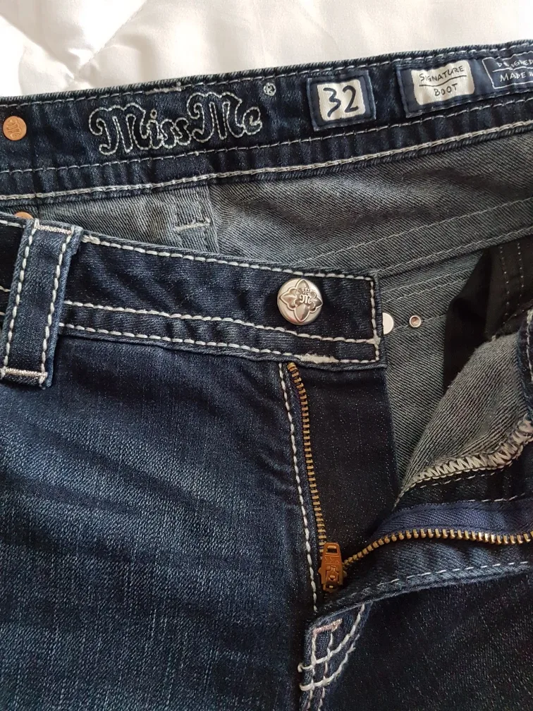 Miss Me Jeans Size 32 image indicator(5)