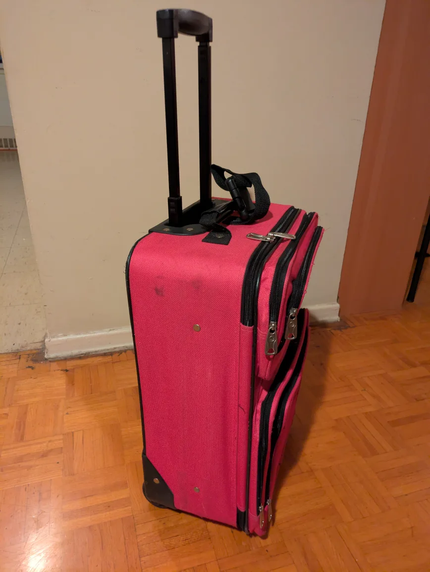 Pink Rolling Suitcase image indicator(2)