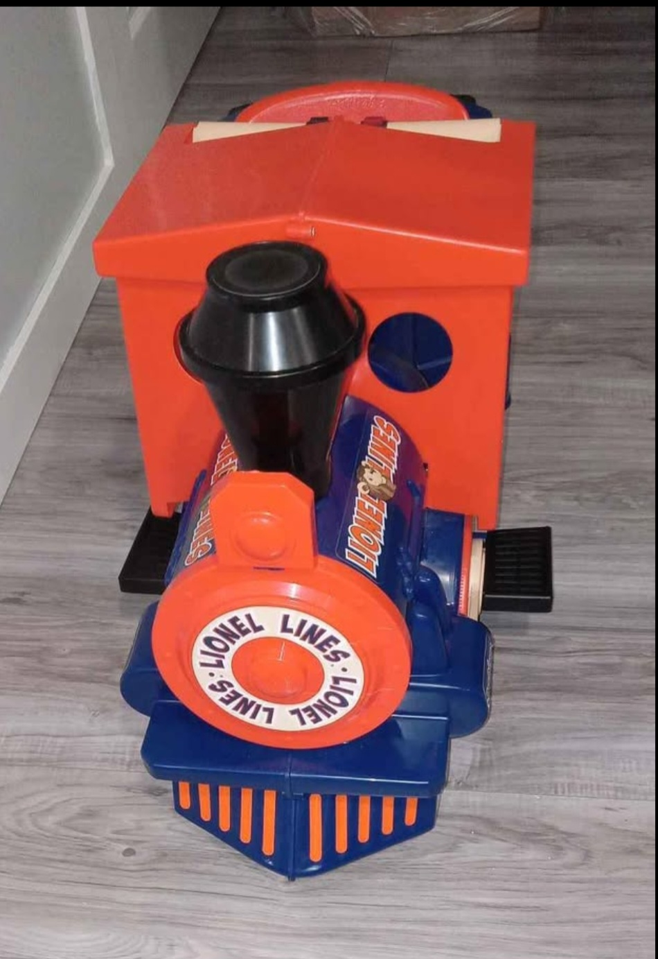 Peg Perego Lionel Lines Ride-on Train