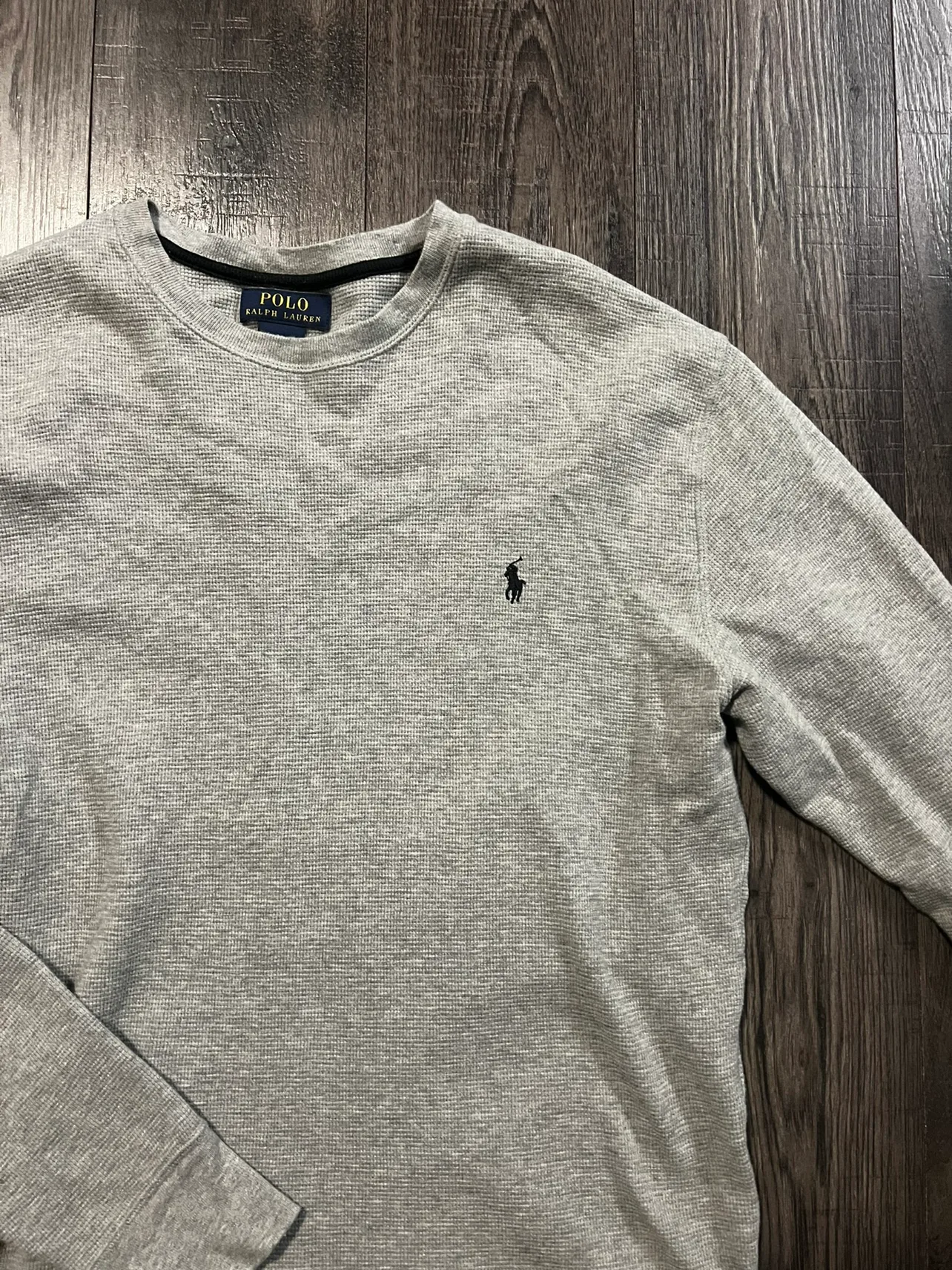 Polo sweater - size L image indicator(3)