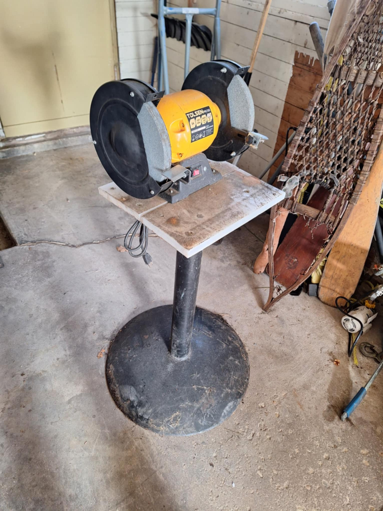 Tolsen Bench Grinder with Stand - photo 3