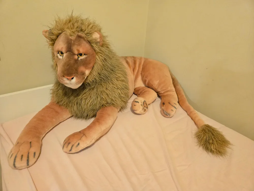 Giant Plush Lion Toy image indicator(2)