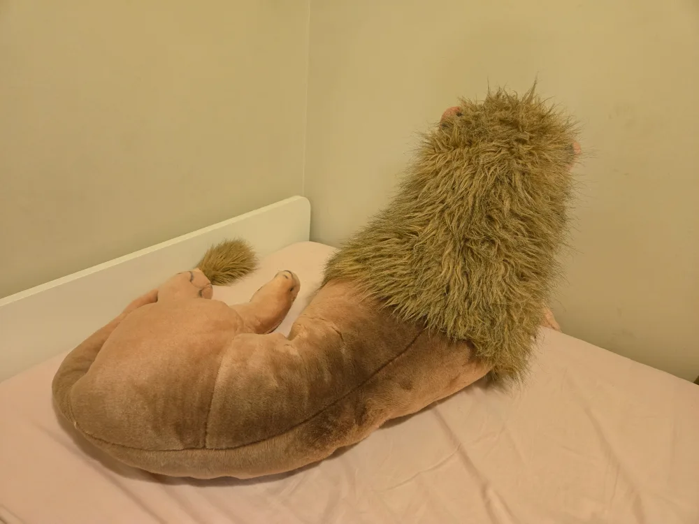 Giant Plush Lion Toy image indicator(3)