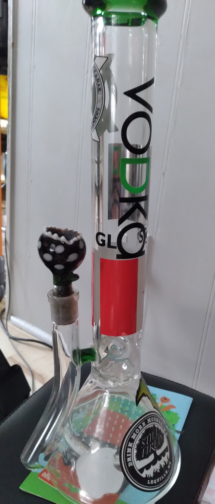 Vodka Glass Beaker Bong