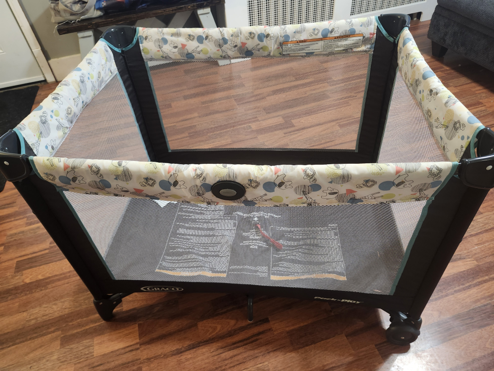 Graco Pack 'n Play Playard