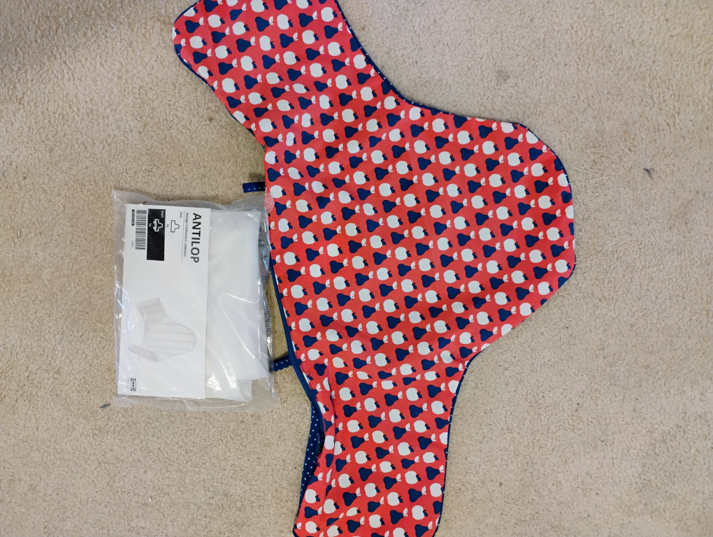 Antilop high chair cover and insert